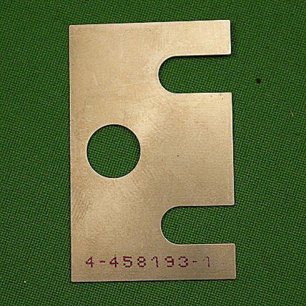 458193-0001 Пластина