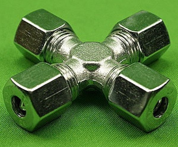 6-4356840008 Соединение